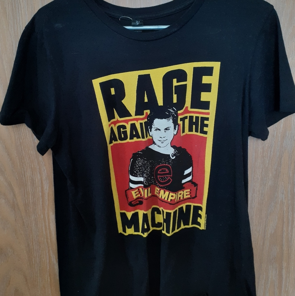 Rage Against the Machine tshirt